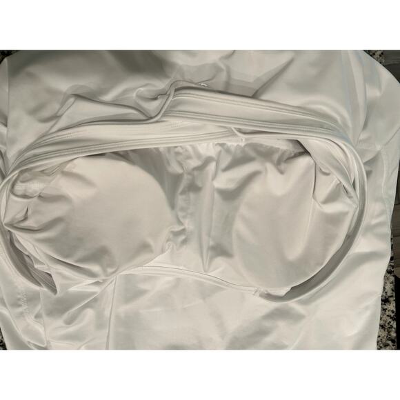 ID Ideology Womens Plus Sz 1X Tennis Dress White Workout Stretch Built In Shorts - Picture 8 of 8